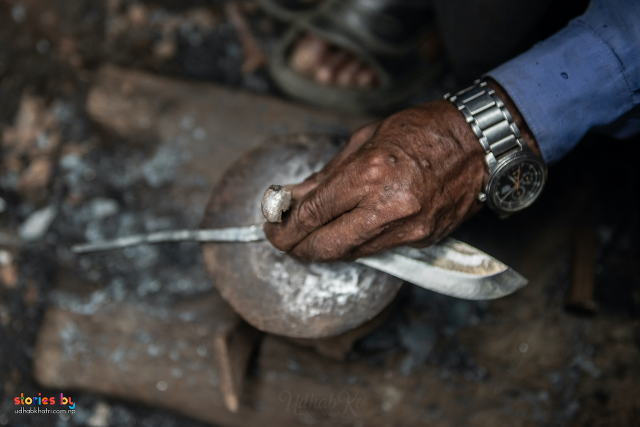 Forja del khukuri