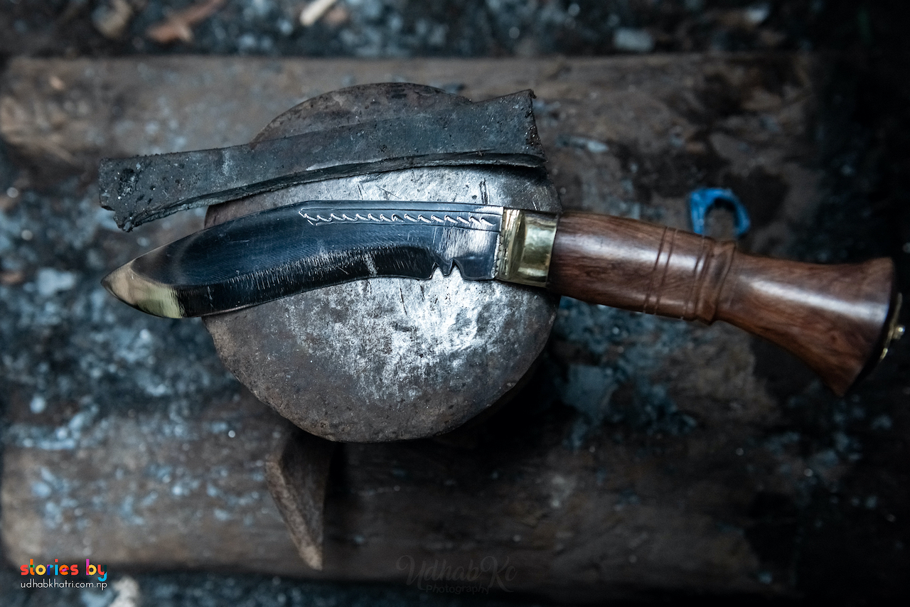 Khukuri terminado